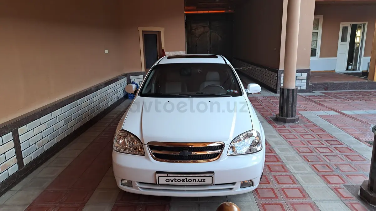 Chevrolet Lacetti,  3 позиция