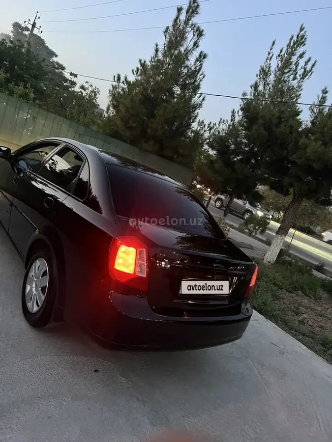 Daewoo Lacetti,  1 позиция