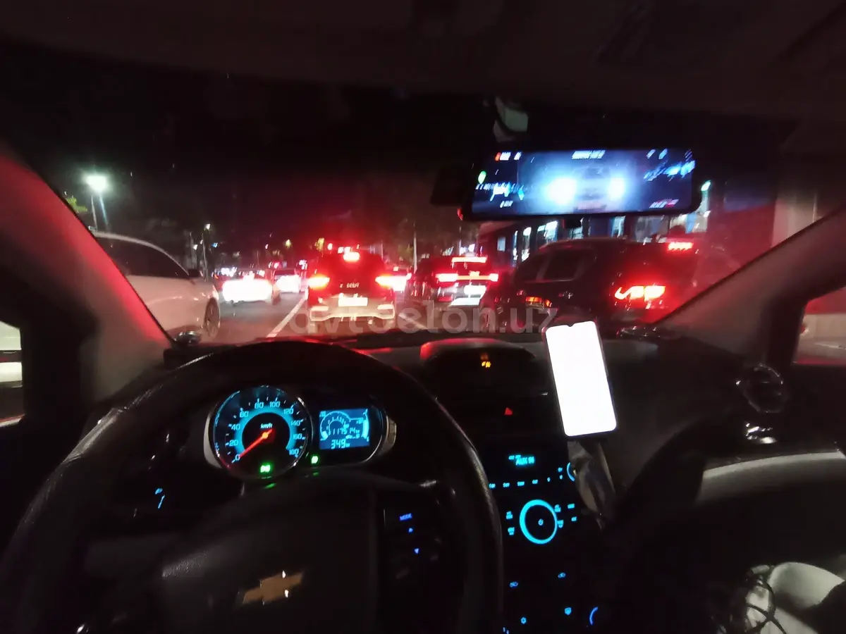 Chevrolet Spark,  2 позиция