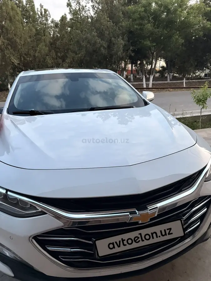 Chevrolet Malibu 2