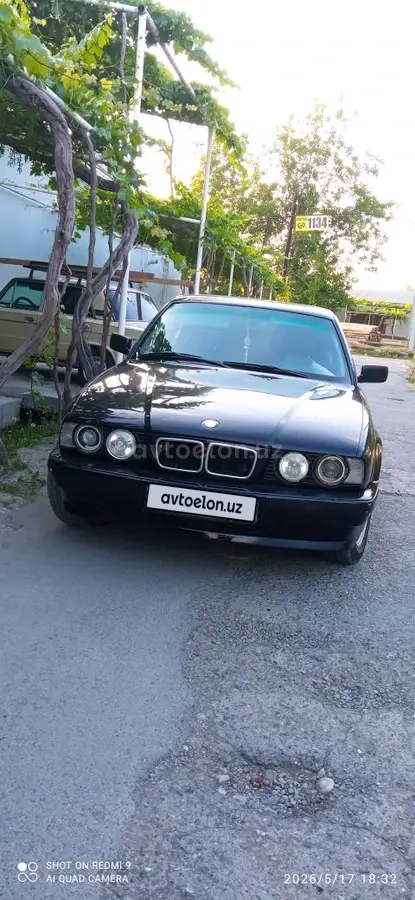 BMW 525