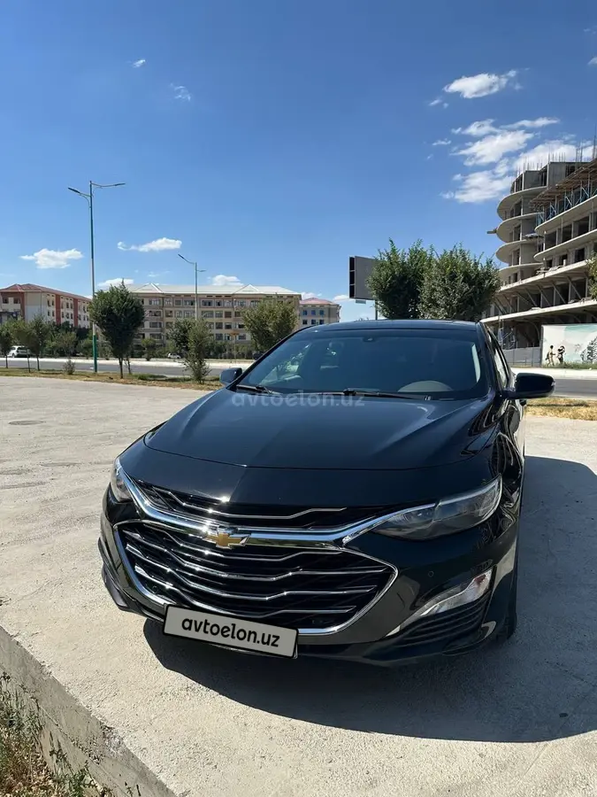 Chevrolet Malibu 2