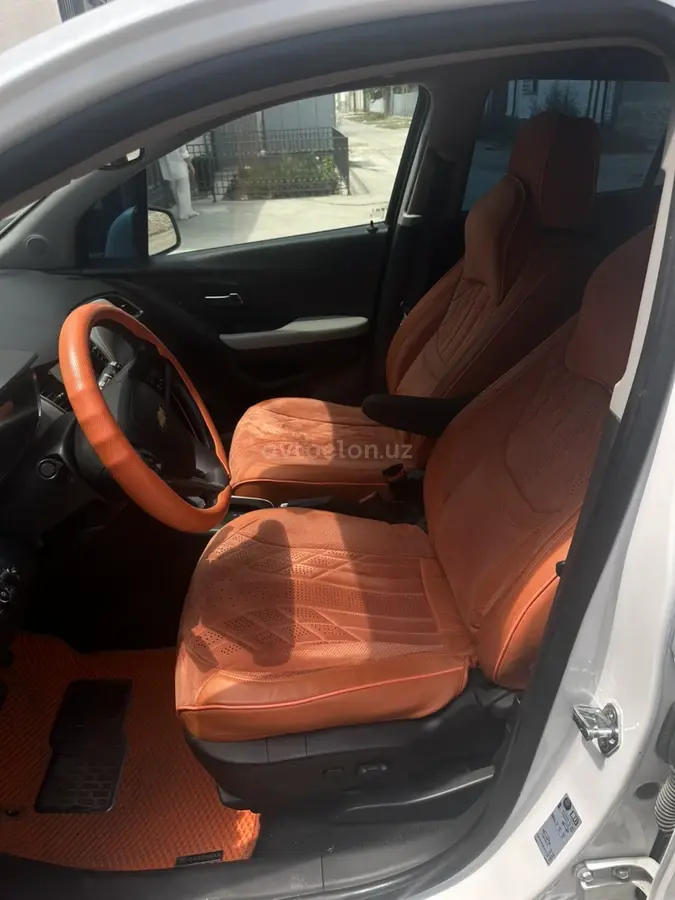 Chevrolet Tracker,  3 позиция