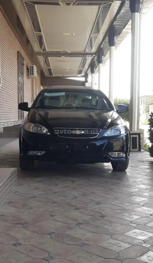 Chevrolet Gentra,  3 позиция