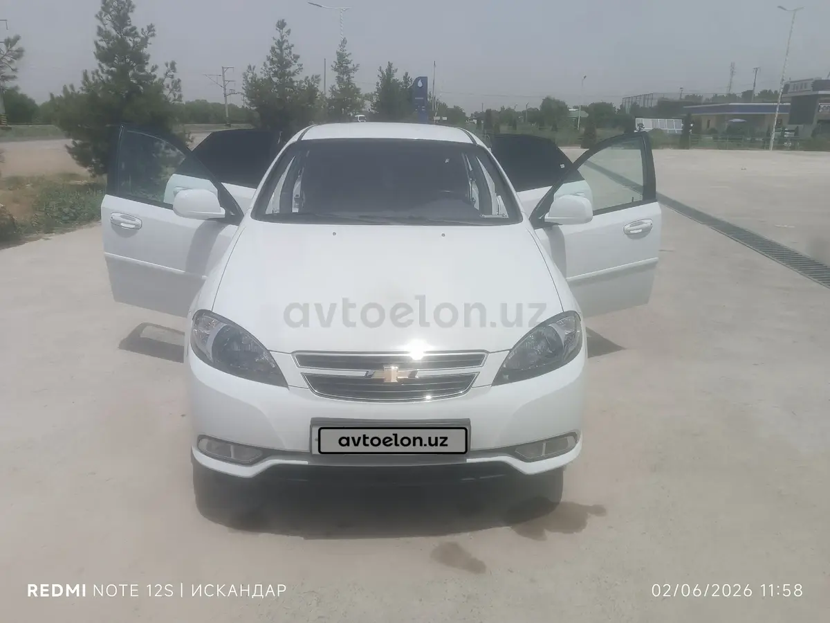 Chevrolet Gentra,  1 позиция