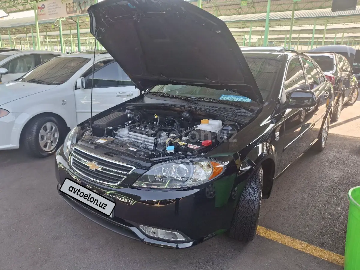 Chevrolet Gentra,  3 позиция