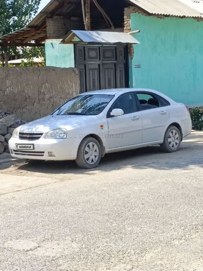 Chevrolet Lacetti,  1 позиция