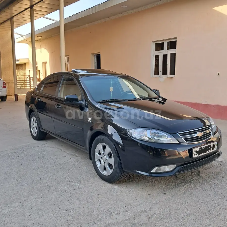 Chevrolet Gentra,  3 позиция