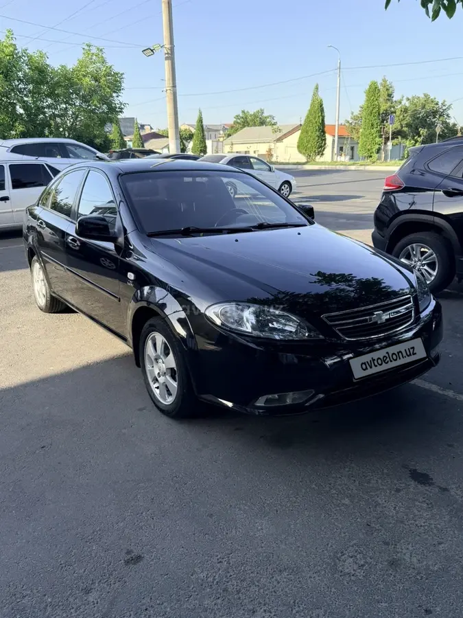 Chevrolet Gentra,  3 позиция