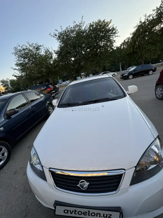 Chevrolet Gentra,  3 позиция