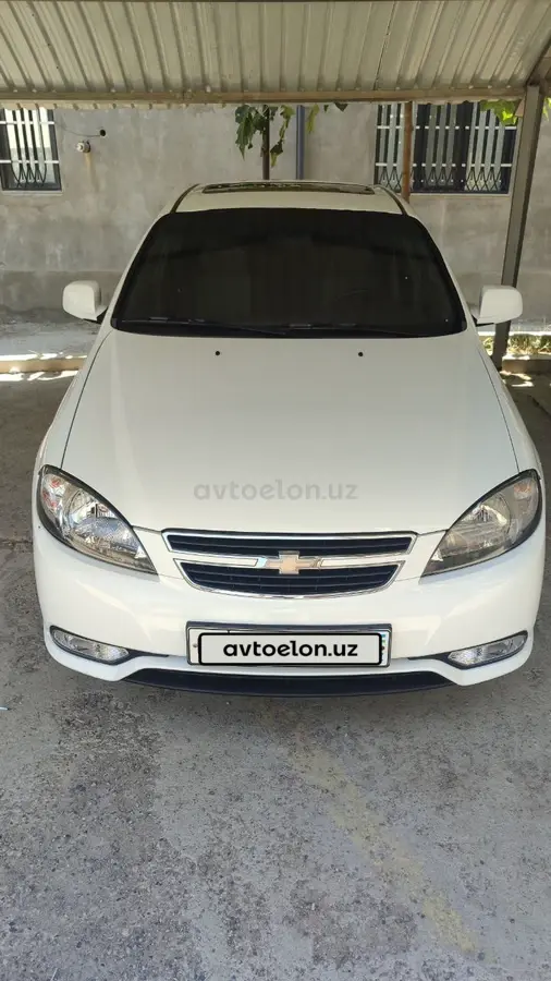 Chevrolet Gentra,  3 позиция