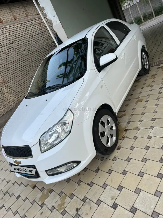 Chevrolet Nexia 3,  2 позиция