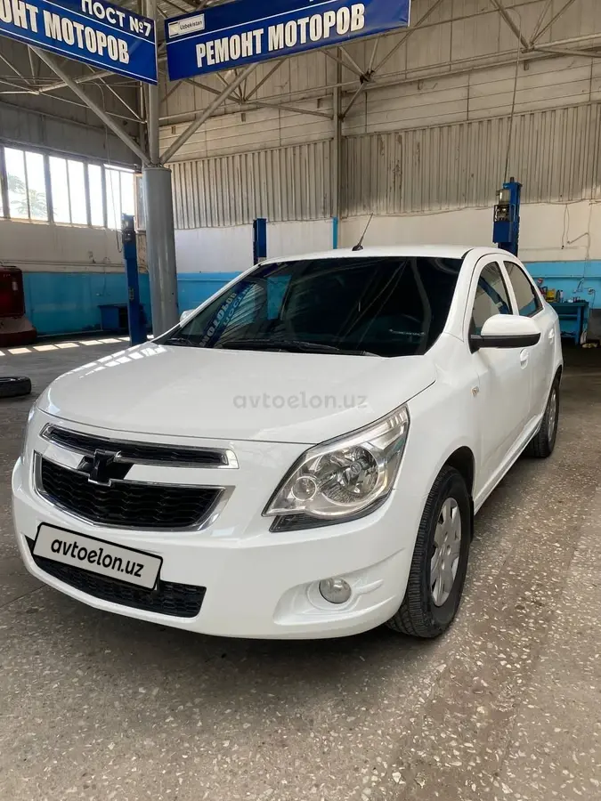 Chevrolet Cobalt,  3 позиция