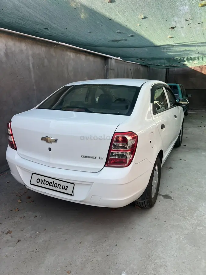 Chevrolet Cobalt,  2 позиция