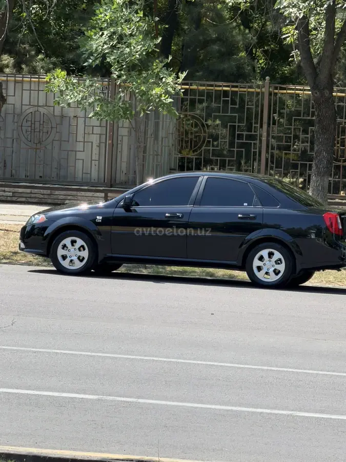 Chevrolet Gentra,  3 позиция