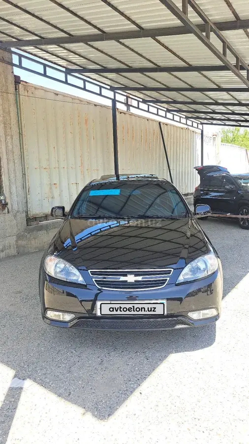 Chevrolet Gentra,  3 позиция