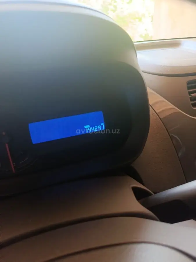 Chevrolet Cobalt,  2 позиция