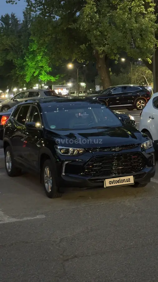 Chevrolet Tracker,  1 позиция
