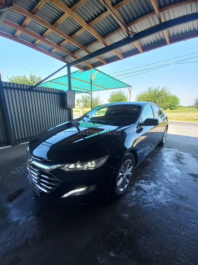 Chevrolet Malibu 2