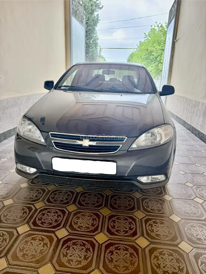 Chevrolet Gentra,  3 позиция