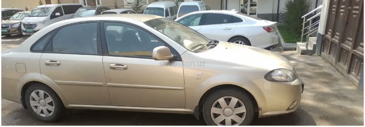 Chevrolet Gentra,  2 позиция