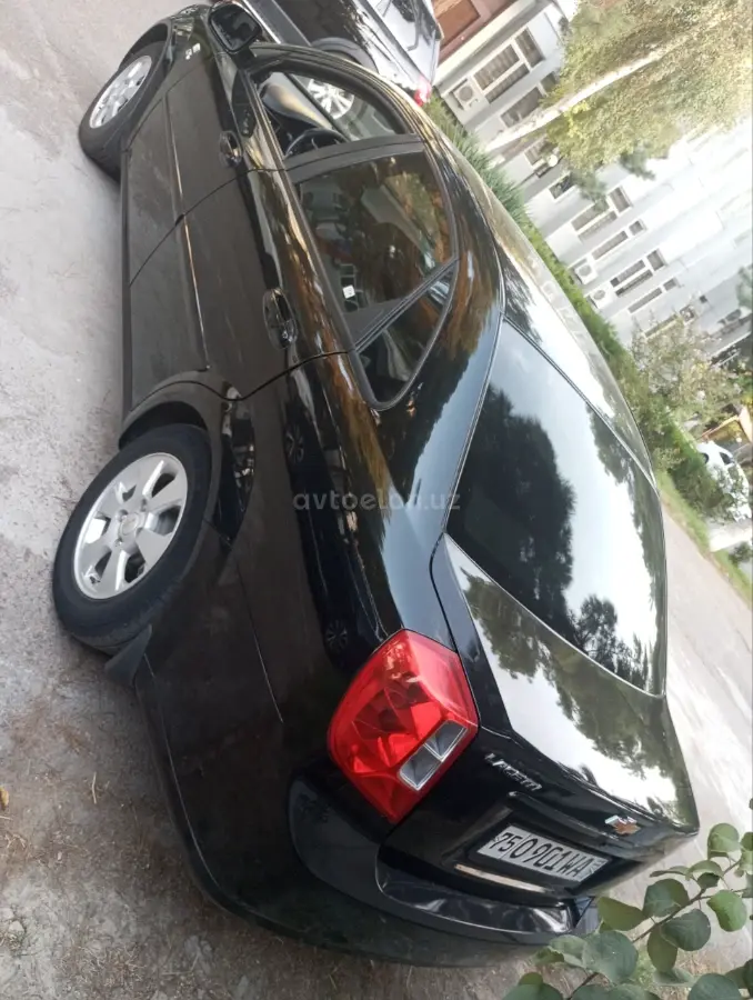 Chevrolet Gentra,  3 позиция