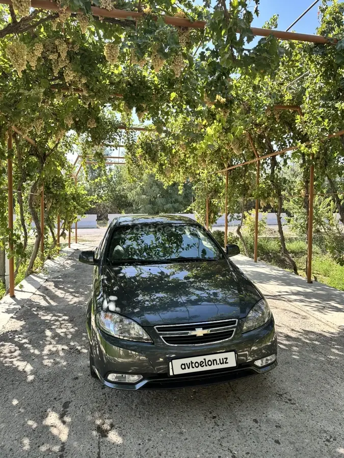 Chevrolet Gentra,  3 позиция