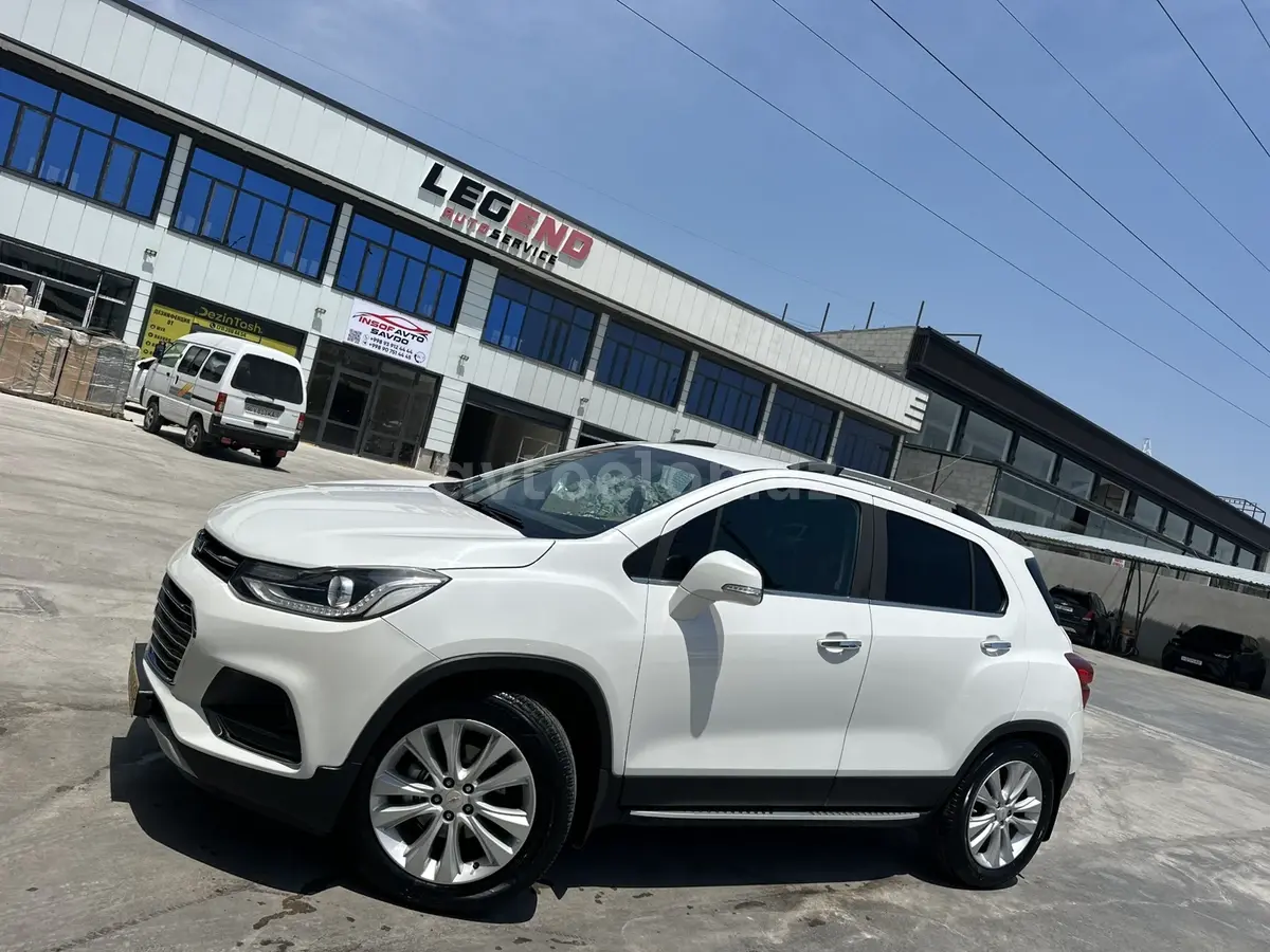 Chevrolet Tracker,  3 позиция