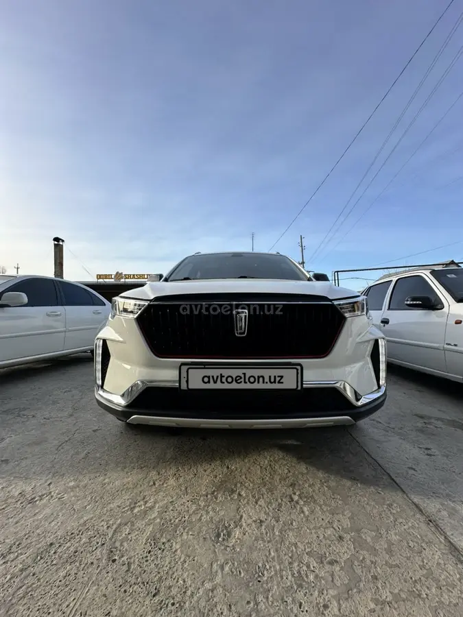 FAW Bestune T33