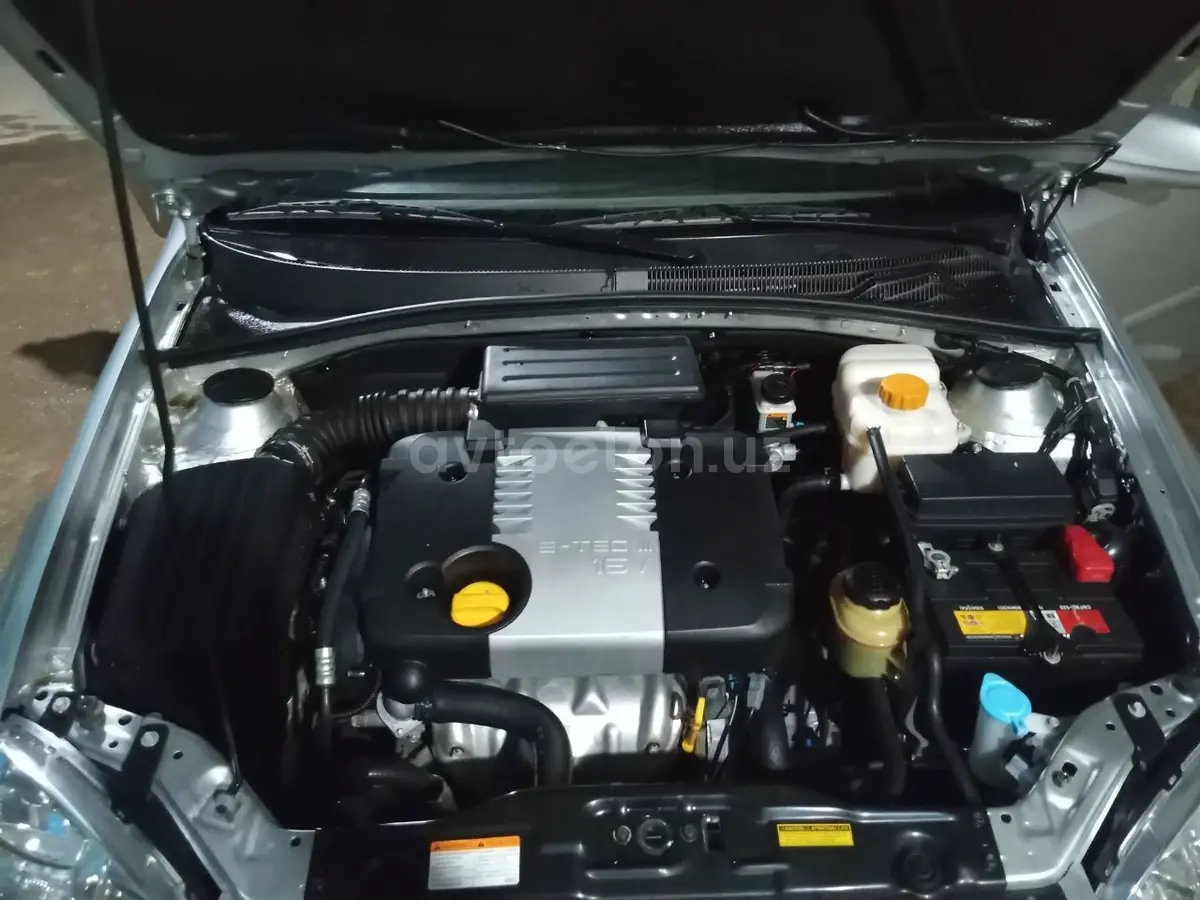 Chevrolet Lacetti,  1 позиция