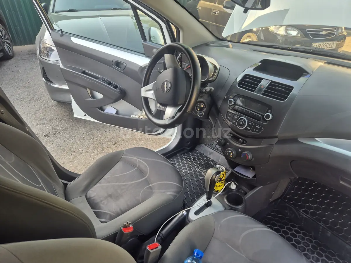 Chevrolet Spark,  4 позиция