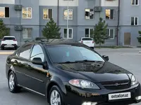 Черный Chevrolet Gentra, 3 позиция 2023 года, КПП Автомат, в Ташкент за 12 000 y.e. id7384501