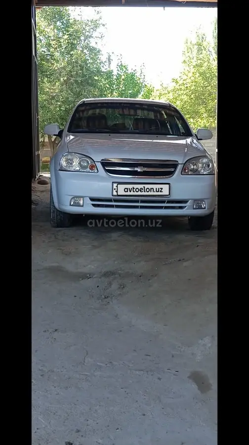 Chevrolet Lacetti,  3 позиция