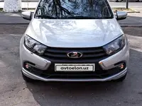 Серый ВАЗ (Lada) Granta 2019 года, КПП Автомат, в Коканд за 7 000 y.e. id7099187