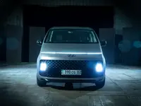 Белый Hyundai Staria 2026 года, КПП Автомат, в Ташкент за ~56 102 y.e. id5542731