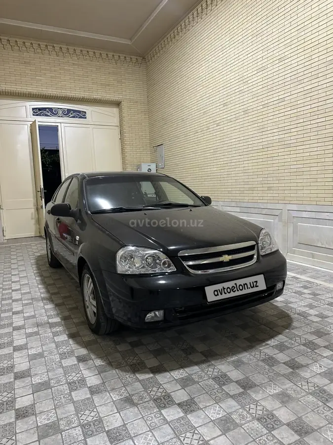 Chevrolet Lacetti,  2 позиция