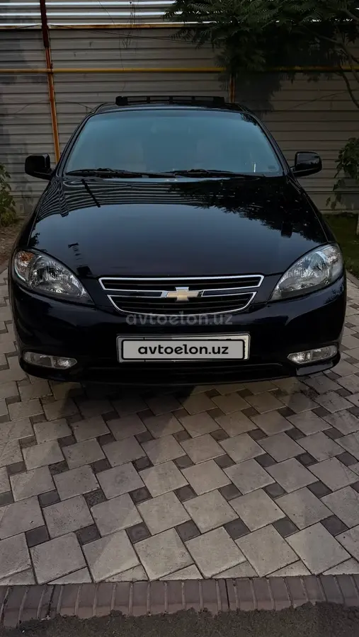 Chevrolet Gentra,  3 позиция