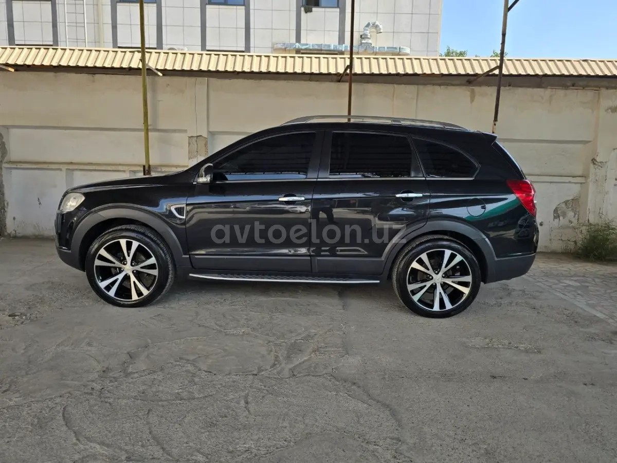 Chevrolet Captiva,  1 позиция