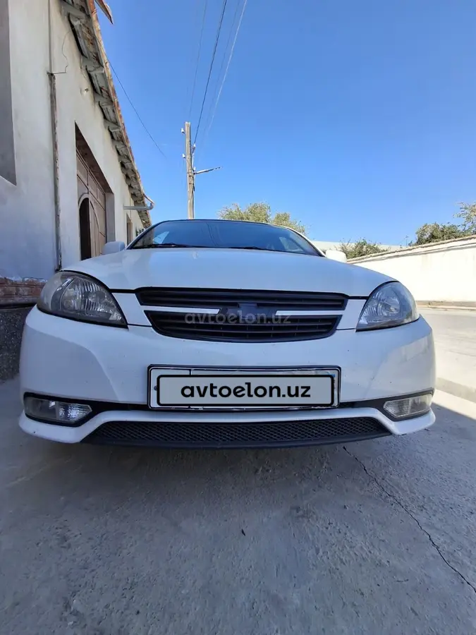 Chevrolet Gentra,  1 позиция