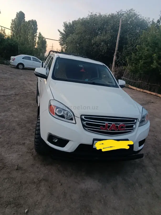 JAC T6