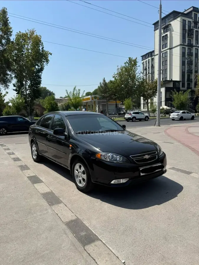 Chevrolet Gentra,  3 позиция