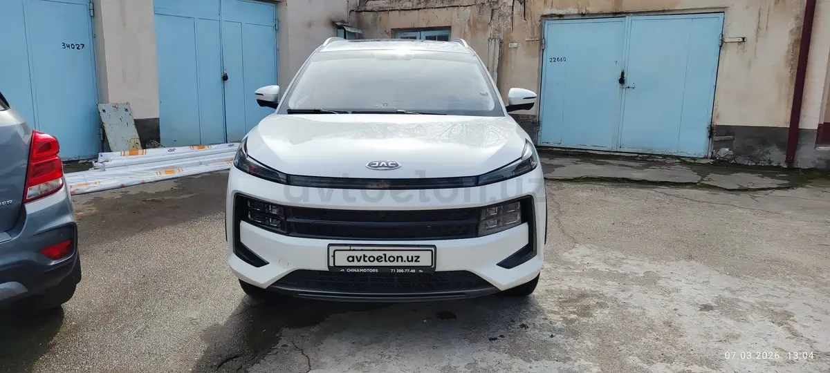 JAC JS6