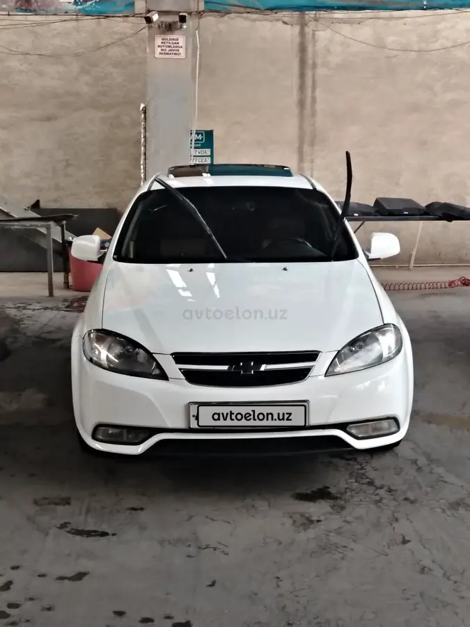 Chevrolet Lacetti,  3 позиция