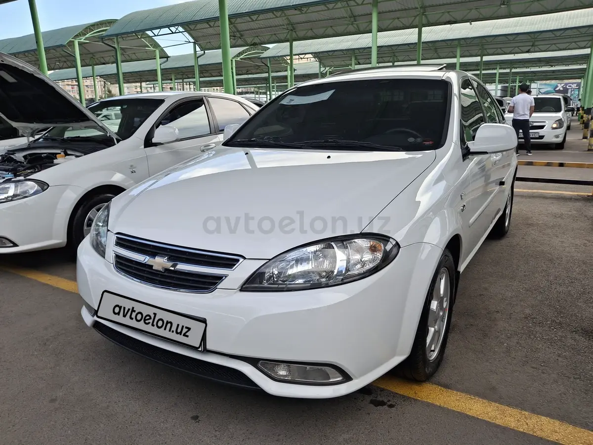 Chevrolet Gentra,  3 позиция