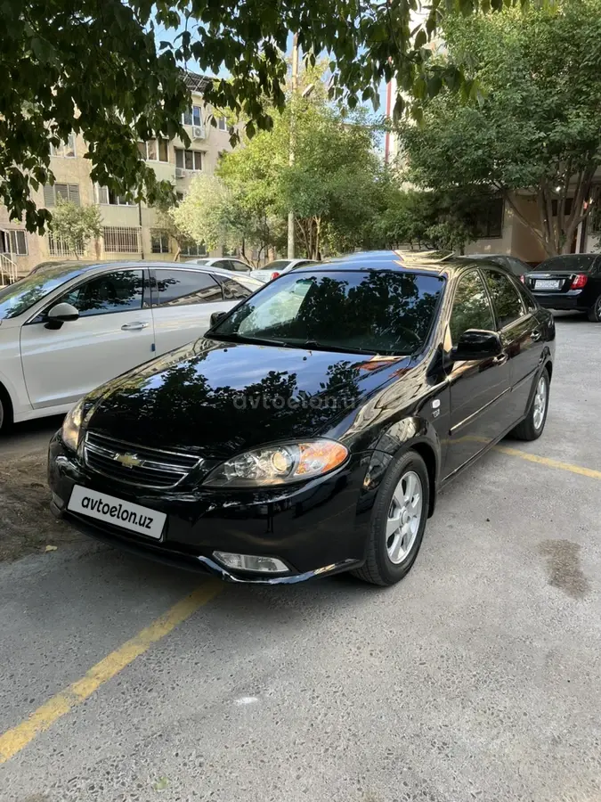 Chevrolet Gentra,  3 позиция