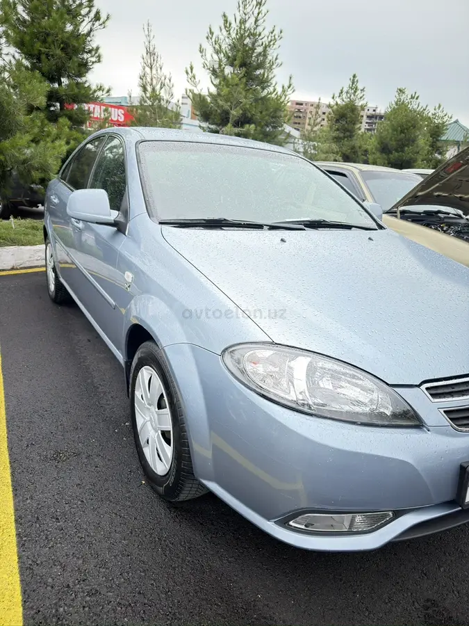 Chevrolet Gentra,  1 позиция