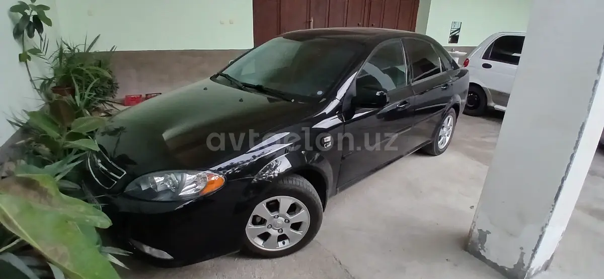 Chevrolet Gentra,  3 позиция