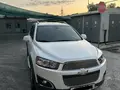 Белый Chevrolet Captiva, 3 позиция 2013 года, КПП Автомат, в Ташкент за 14 000 y.e. id6999864