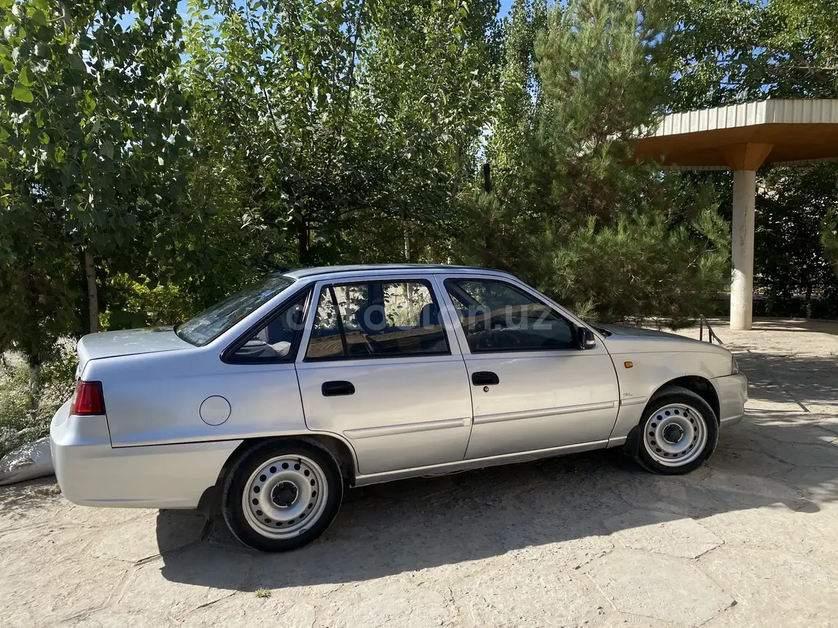Chevrolet Nexia 2,  2 позиция DOHC