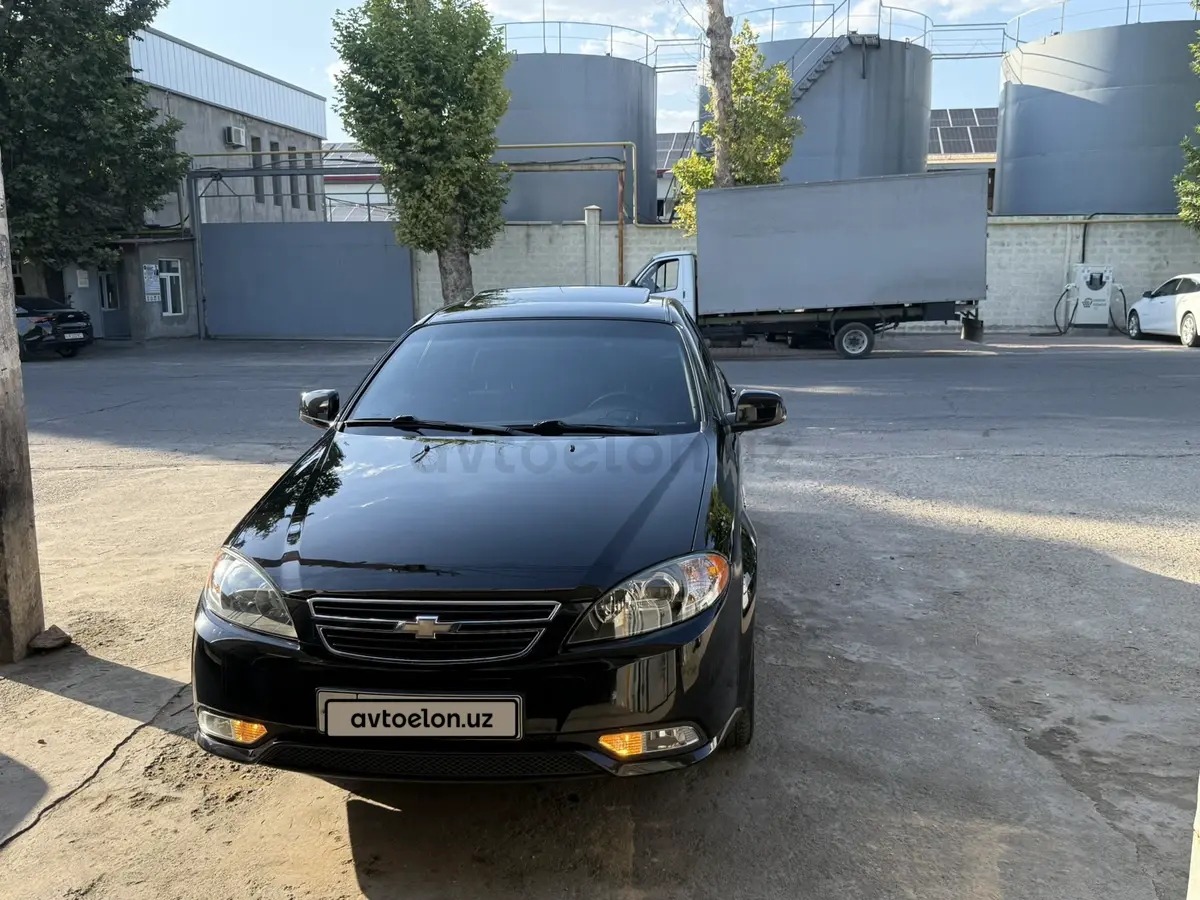 Chevrolet Gentra,  3 позиция